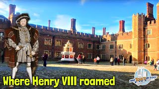 Hampton Court Palace Tour  A Virtual Walk through King Henry VIIIs Palace [upl. by Stav]