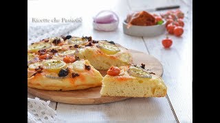 Focaccia di patate alla calabrese con cipolla di Tropea e Nduja  Ricette che Passione [upl. by Gelasius]