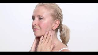 AVON Tutorial  Gesichtsmassage [upl. by Otero]