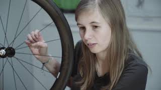 Unboxing the ENVE 56 SES Clincher Wheelset  Sigma Sports [upl. by Lalittah206]