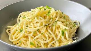 Garlic and Olive Oil Spaghetti Recipe Spaghetti Aglio E Olio  Garlic Spaghetti [upl. by Sidoney]