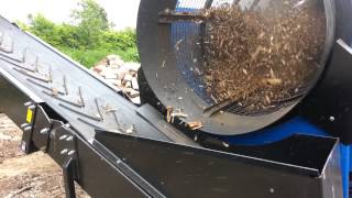 Three product woodchip trommel Trommel Screen on wood chip biomass grader [upl. by Beaner875]