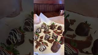 chocolate covered strawberries for Thanksgiving strawberry chocolatestrawberry￼thanksgiving🍓🍫 [upl. by Xaviera4]