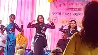 khormuza HS school 🏫🎒 adoroni hoba new dance in video balo lagle like subscribe korben 🥰🥰 AM [upl. by Chrotoem]