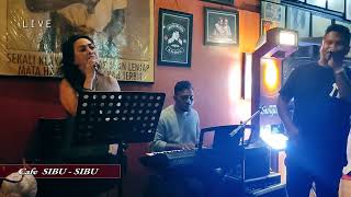 TAPISAH 2  COVER LIVE ELKE amp PIETER [upl. by Espy520]