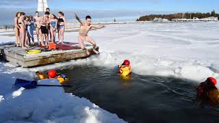 Polar Dip in Port Elgin  February 17 2020 [upl. by Oconnor871]