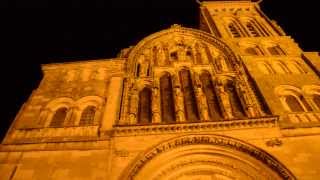 VEZELAY 2013 Jubilate Deo Chant Catholique [upl. by Ailelc169]