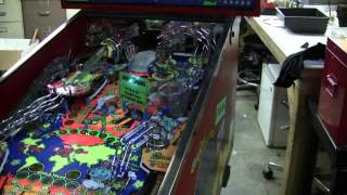 376 Alvin G amp Company WORLD TOUR Pinball Machine Pretty Rare TNT Amusements [upl. by Torin]