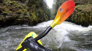 Kayaking the Farmlands into the Green Truss Sections of the White Salmon River [upl. by Slosberg]