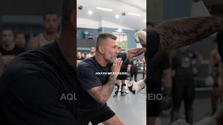 Base e alinhamento são alguns dos principais fundamentos que precisamos entender na luta 🥊 mma [upl. by Harmaning]