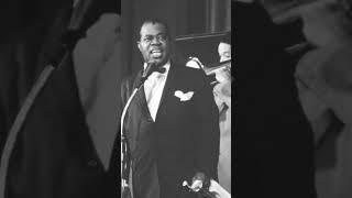 Louis Armstrong  La Vie En Rose 1959 🎺 Rare Archive Footage [upl. by Nnyleak]