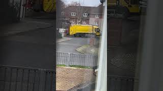 How about this Bin Lorry Reversing Skill 🚛🥰 [upl. by Dylan826]