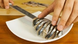 Mackerel Sashimi Made From Whole Fish [upl. by Suhpoelc27]