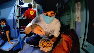 Shiv Ganga Express Train Journey Avoid outside Food [upl. by Xanthe]