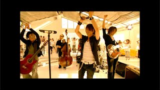 GLAY  南東風 [upl. by Aerb]