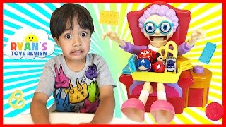 GREEDY GRANNY GAME Family Fun Game For Kids [upl. by Nostrebor587]