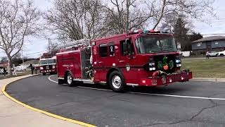 Bethpage Fire department and Bethpage High school Golden eagles hockey returning from states [upl. by Gaylor]