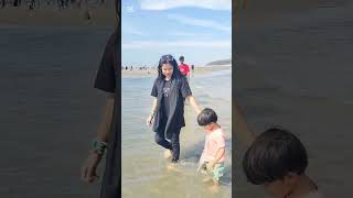 সমুদ্রের জলে তিনজন ইচ্ছামত স্নান করলাম । Shipra Vlog [upl. by Melena]