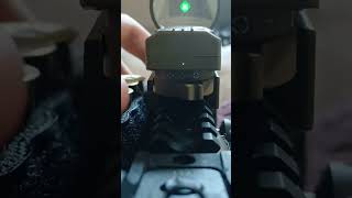 An affordable reflex sight and flashlight [upl. by Ylatfen]