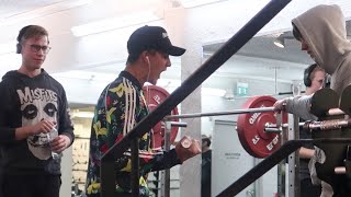 STÖR FOLK PÅ GYMMET  PRANK [upl. by Adekahs978]