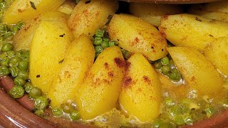 Tajine aux Poulets accompagné de petits pois amp Pommes de terres shorts tajine [upl. by Campney]