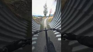 MTB jumps with the Insta360 X4 [upl. by Arabella308]