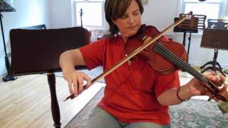 Tuning Your Violin with a Tuning Fork [upl. by Oilenroc]