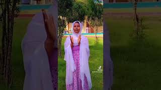 ዘማሪት ሄለን ወልደ ሚካኤል zemarit Helen WMichael [upl. by Alidis]