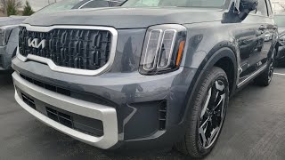 2024 Kia Telluride S FWD in Gravity Gray Quick Introduction kenganleykiaboardman [upl. by Arbmat414]