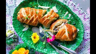 Strudel con funghi e formaggio  Ricette  La Cucina Italiana [upl. by Eugenia]