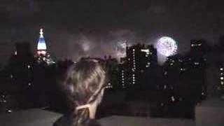 Fireworks in New York City  July 4 2004  Finale [upl. by Etterrag]