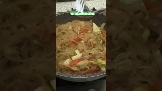 THIS IS HOW I COOK NOODLES VERMICELLI YUMMMM fy food yummy happytummy satisfying [upl. by Ledoux]