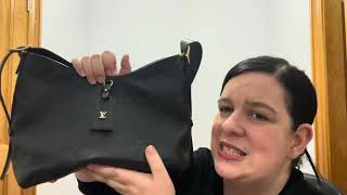 Louis Vuitton 1 year review of the carryall [upl. by Marquita]