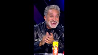 Arabs Got Talent  quotدي بتصقفبتصقفquot ضحكة ورقصة باسم يوسف قدام الروبوت لما سألها عن نفسه [upl. by Hilar]