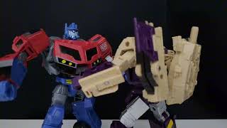 optimus vs blitzwing part [upl. by Mastrianni]