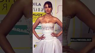 Disha Patani ne tho curtain ko kapde tarah pehanke aa gayi kya Bollywoodlogy  Honey Singh Songs [upl. by Wedurn]