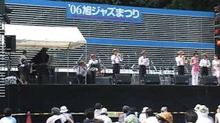 Battle Hymn of the Republic  the Surfside Stomp at Asahi Jazz 2006 [upl. by Ahsenal]