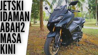 Yamaha Tmax 560 Techmax Test Ride Review [upl. by Allerbag616]