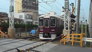 20240620 阪急 1300系1312F 普通京都河原町行き通過 正雀駅～摂津市駅間 正音寺踏切 阪急電鉄 阪急電車 [upl. by Odama249]