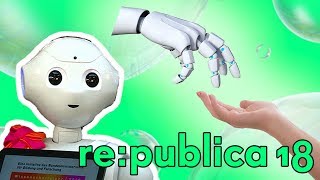 Pepper  ein Roboter als Animateur im Altenheim [upl. by Adrahc180]