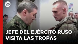 El jefe del ejército ruso visita las tropas en el frente [upl. by Rodablas]