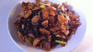 Stir fried roselle leaves recipes ผัดใบกระเจี๊ยบ [upl. by Ojeitak]