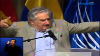 Discurso de José Mujica en la cumbre de UNASUR  Ecuador [upl. by Lorri595]