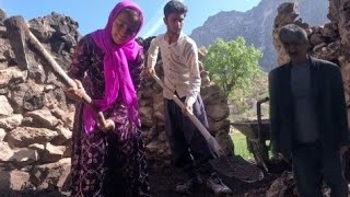 Nomads building a mountain house for the father of Parvaneh Khanum [upl. by Hazeefah]