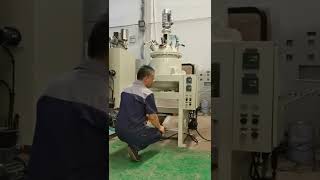 50L Prepolymer Reactor With Vacuum Pump Operation Process [upl. by Pavel367]