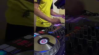 Chicha Ecuatoriana 🇪🇨 Miguel Condo Dj Video oficial [upl. by Etnovahs]