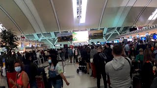 Toronto Pearson Airport Line Ups amp Delays Heres What We Experienced At Check In  Departure [upl. by Vanni]