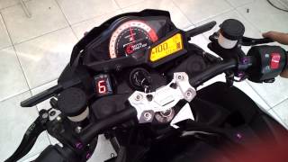 Starlane ENGEAR on Kawasaki Z250  Auto Motor [upl. by Adnilemreh]