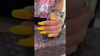 Yellow coffin nails💛💅🏻✨nails nailart simplenailart nail gelpolish dippingpowder [upl. by Oralie]