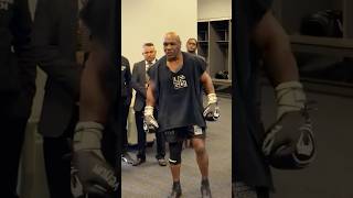 MIKE TYSON EMBRACES LENNOX LEWIS amp EVANDER HOLYFIELD  JAKE PAUL [upl. by Blaise]